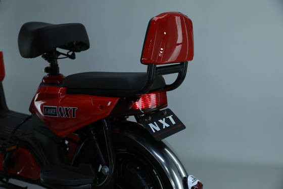 Minibike / Pocketbikes Motocicleta eléctrica 48v 350w Scooter eléctrico estándar nacional Bicicleta Batería de tubo descendente