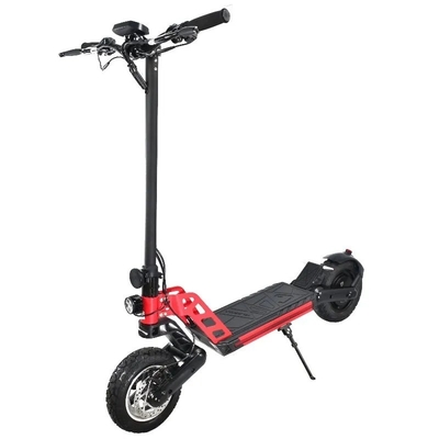 Scooter eléctrico plegable de 800w con tiempo de carga de 6-8h en color negro personalizado