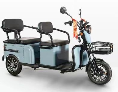 Triciclo eléctrico cerrado semicerrado con capacidad de calibración de 10-15 ° y tiempo de carga de 5-7h