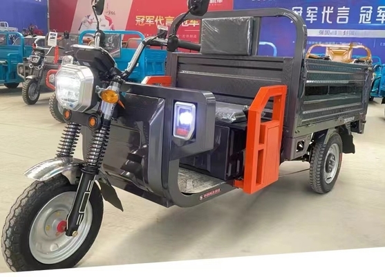 Triciclo eléctrico de carga 7-9h Tiempo de carga 15-20° Capacidad de calificación