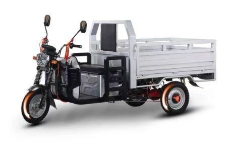 Motocicleta de carga eléctrica de 3 ruedas de 60 V con un kilometraje de conducción ≥ 90 km y un diseño duradero