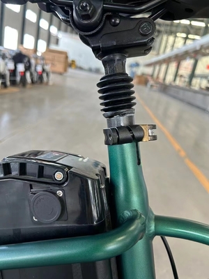 Bicicletas de conducción para adultos Recreación fuera de carretera y carretera urbana Bicicletas eléctricas con sensor inteligente Tiempo de carga 3 horas