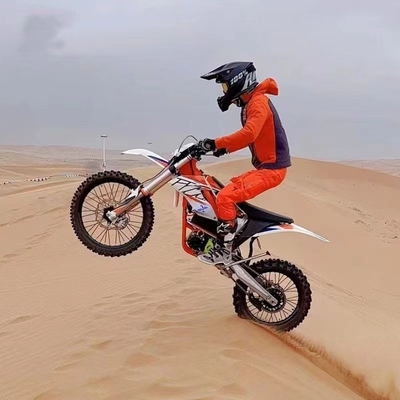 Potencia del motor de 8000W de alta velocidad y largo alcance de carreras de motocicleta eléctrica para adultos