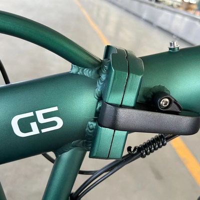 Bicicleta eléctrica de 14 pulgadas con diseño plegable Freno de disco de rueda trasera 20 * 2.8 &quot;Ancho del neumático Diseño plegable de pelo recto